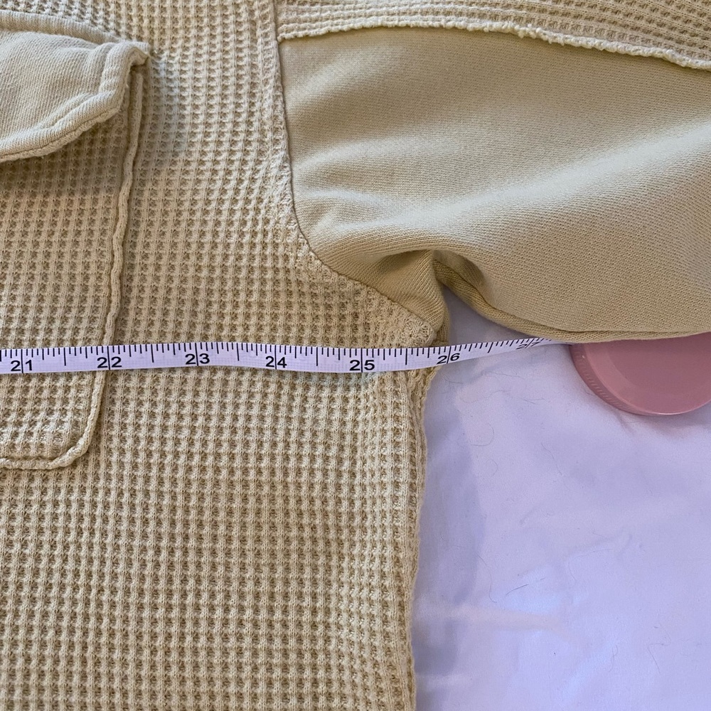 American Eagle Outfitters Yellow Cream Waffle Knit Top - Picture 5 of 10